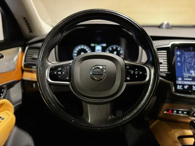 Volvo XC90 2.0 T6 AWD Inscription 2015 Benzine 30