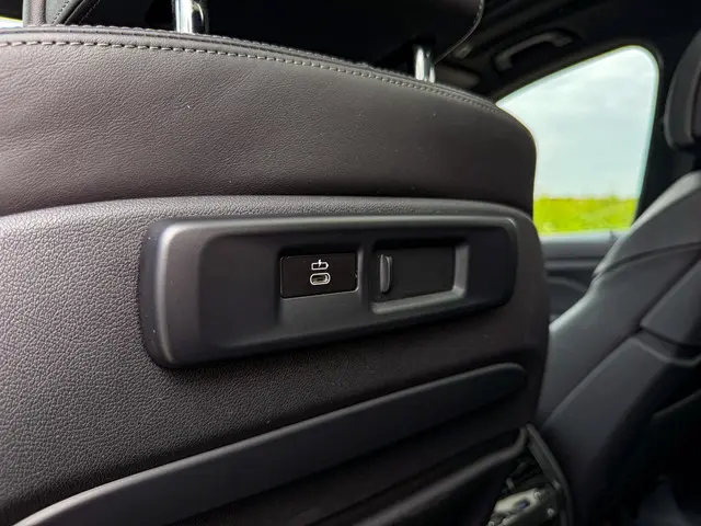 BMW X5 xDrive45e High Executive 2023 Hybride Benzine 35
