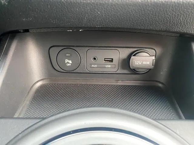 Kia Sportage 1.6 GDI BusinessLine 2015 Benzine 26