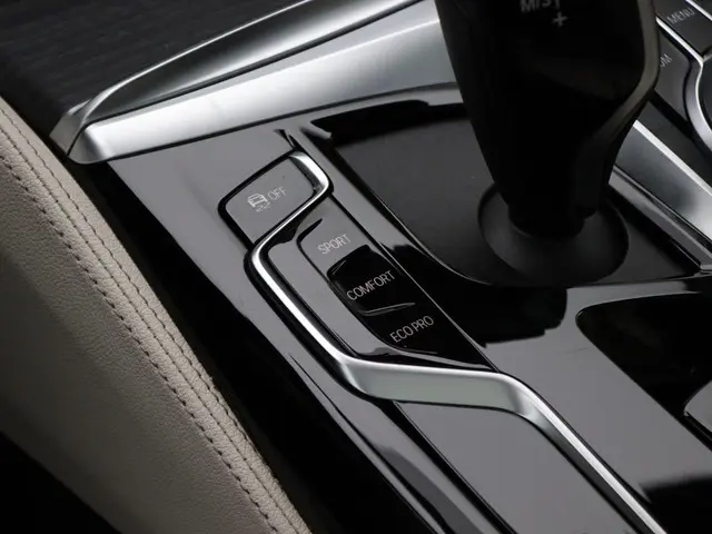 BMW 5 Serie Touring 540i xDrive 2022 Benzine 26