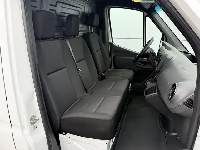 Mercedes-Benz eSprinter 312 2022 Elektrisch 8