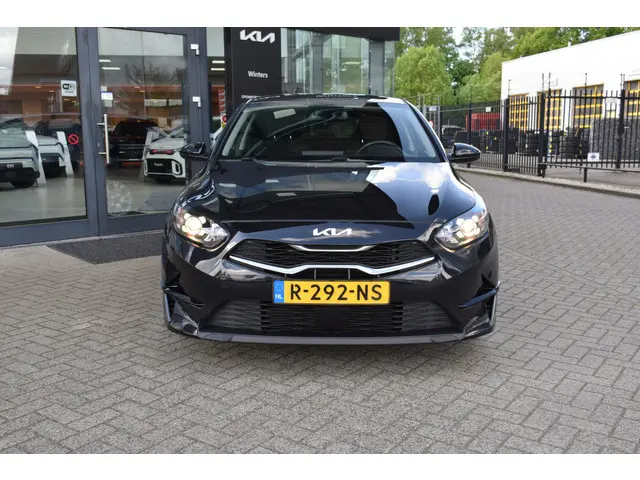 Kia Ceed 1.0 T-GDi DynamicLine X-Tra 2022 Benzine 27