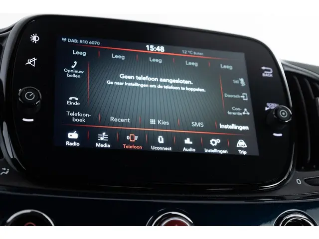 Fiat 500 1.0 Hybrid Club | CRUISE | PDC | AIRCO . 2023 Benzine 12