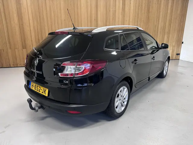 Renault Mégane Estate 1.2 TCe Limited 2016 Benzine 2