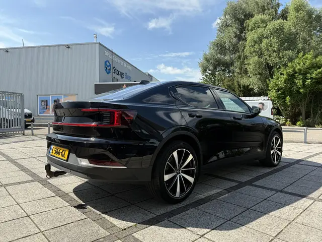 Polestar 2 Aut. Long Range AWD Dual Motor 2021 Elektrisch 6