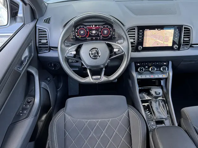 Škoda Karoq 1.5 TSI ACT SPORTLINE BUSINESS 2021 Benzine 4