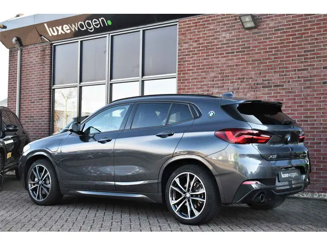 BMW X2 xDrive25e M-Sport 2021 Hybride Benzine 6