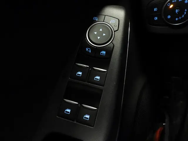 Ford Puma 1.0 EcoBoost Hybrid Titanium 2021 Benzine 14