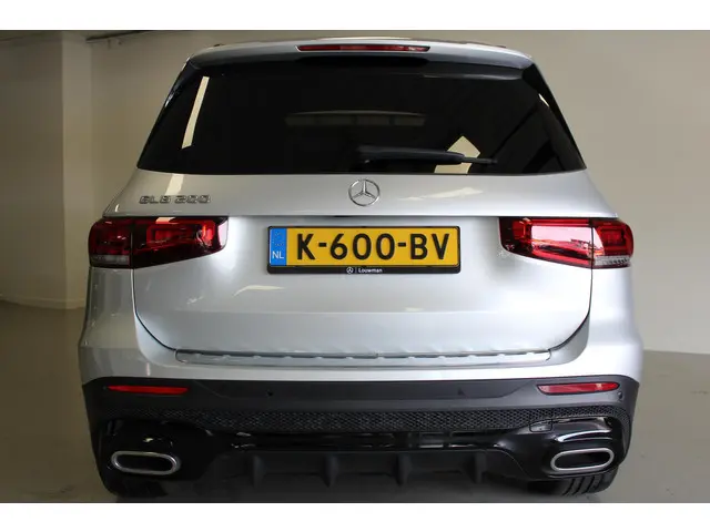 Mercedes-Benz GLB 200 Business Solution AMG 2020 Benzine 9