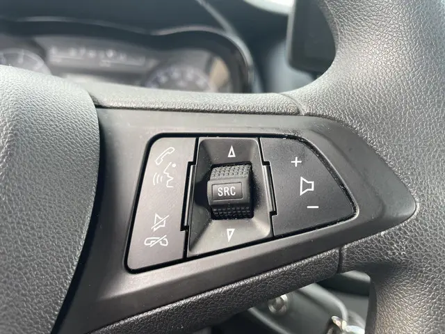 Opel KARL 1.0 ecoFLEX 120 Jaar Edition 2019 Benzine 18