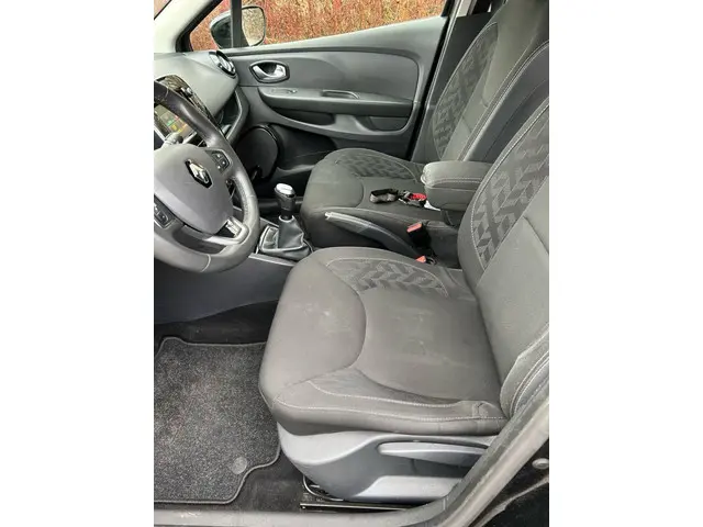 Renault Clio 0.9 TCe 90pk Limited 2019 Benzine 5