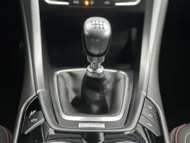 Ford Mondeo Wagon 1.5 ST Line 2018 Benzine 23