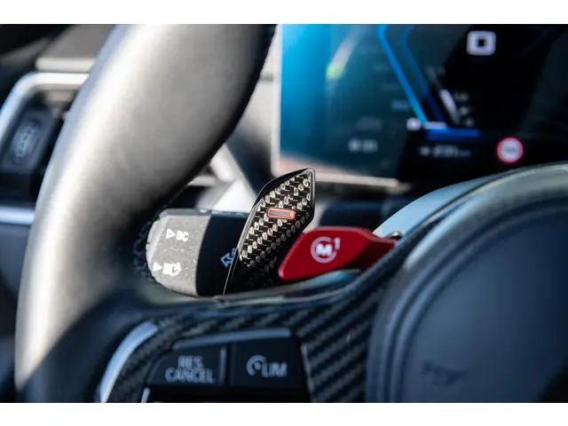BMW M3 3-serie Touring xDrive Competition 2023 Benzine 74