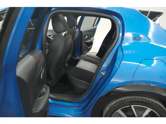 Peugeot e-208 EV GT Pack 50 kWh 2021 Elektrisch 35