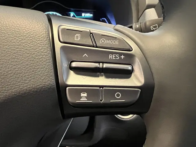 Hyundai Kona EV PREMIUM 64 kWh 2019 Elektrisch 19