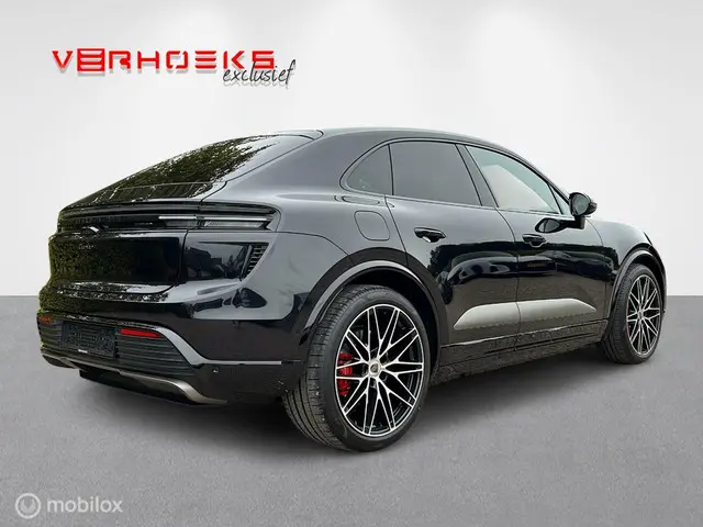 Porsche Macan Turbo /Pano /Bose / Head up /LED 2024 Elektrisch 4