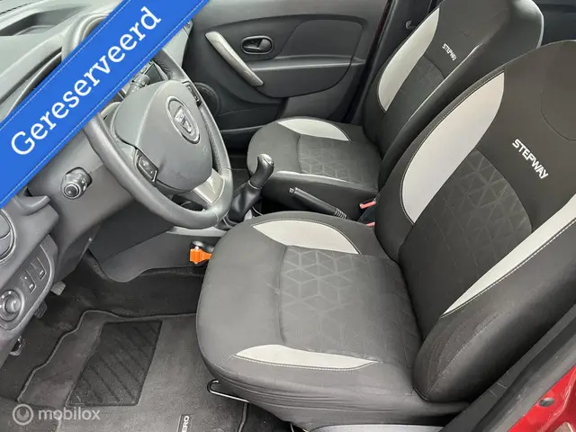 Dacia Sandero Stepway 0.9 TCe Lauréate 2013 Benzine 18