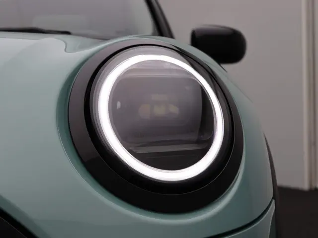 MINI 3-Deurs Cooper C 2024 Benzine 6