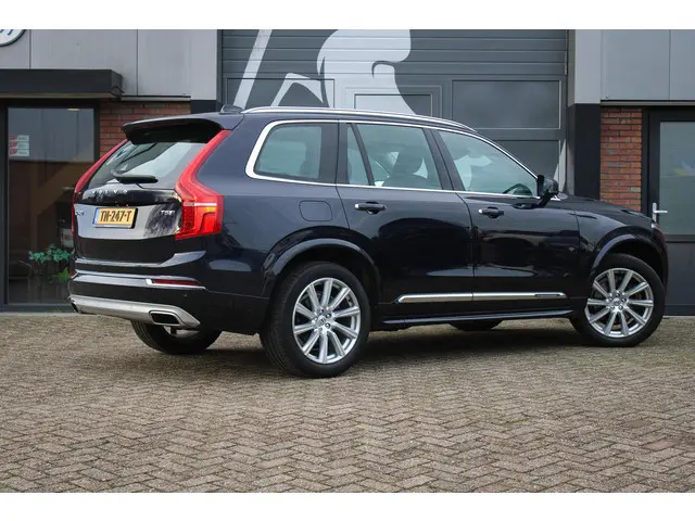 Volvo XC90 2.0 T5 AWD Inscription 2018 Benzine 3