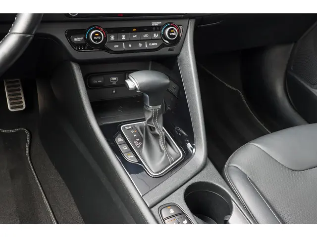 Kia Niro 1.6 GDi PHEV ExecutiveLine 2022 Hybride Benzine 34
