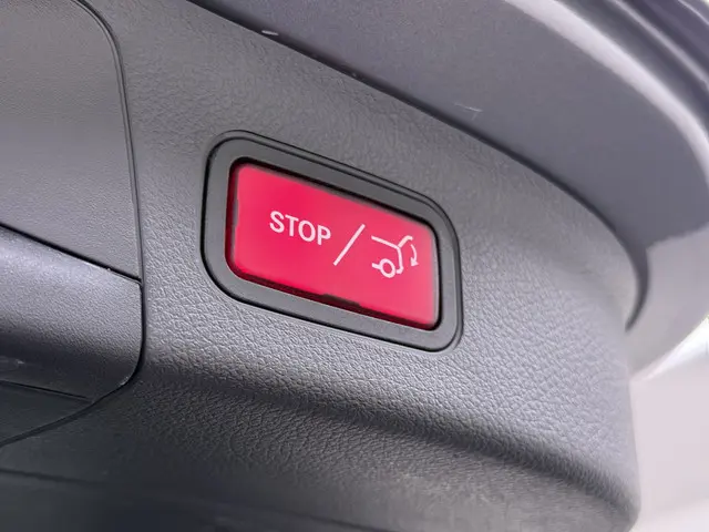 Mercedes-Benz GLA 180 AMG line 2021 Benzine 7