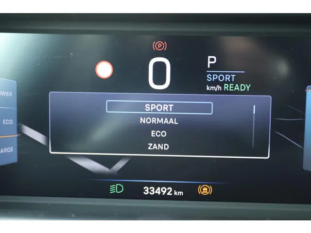 Jeep Avenger SUMMIT 54 KWH 2023 Elektrisch 58