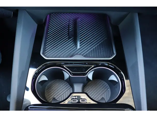 BMW i5 M60 xDrive 84 kWh 2024 Elektrisch 32