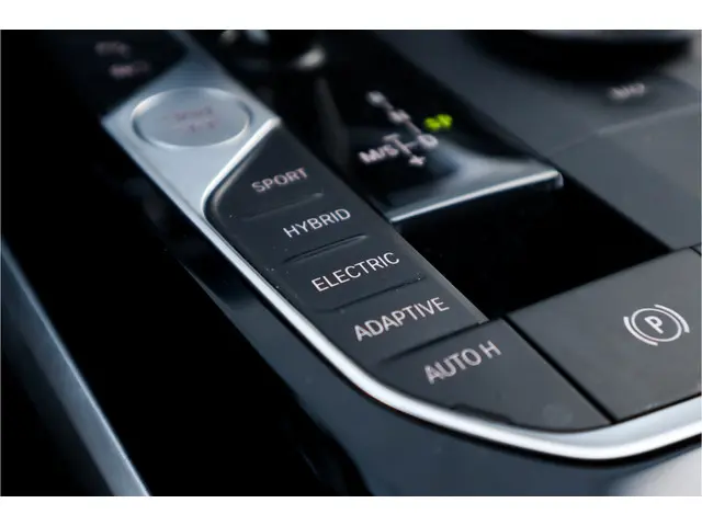 BMW 3 Serie 330e High Ex M-Sport 2020 Hybride Benzine 30