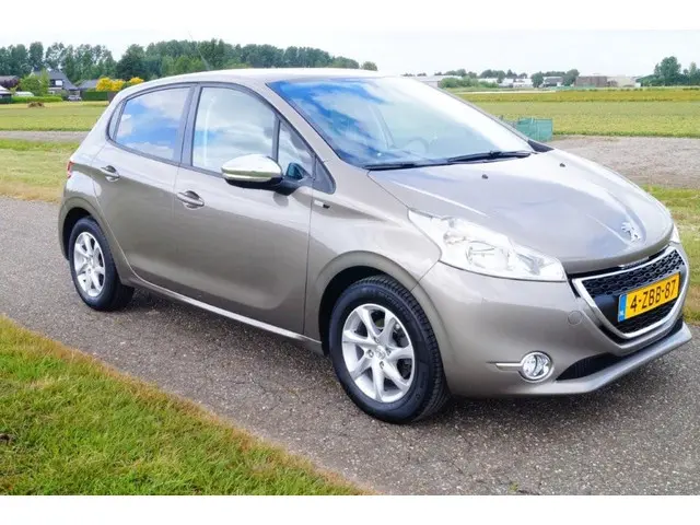 Peugeot 208 2