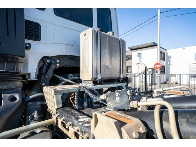 Iveco X-Way 460 - HYVA - 91000 KM 2022 Diesel 21