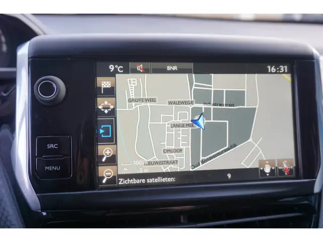 Peugeot 2008 1.2 PureTech Allure 2015 Benzine 13