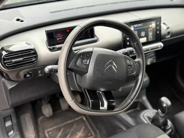 Citroën C4 Cactus 1.2 PureTech Business 2015 Benzine 11