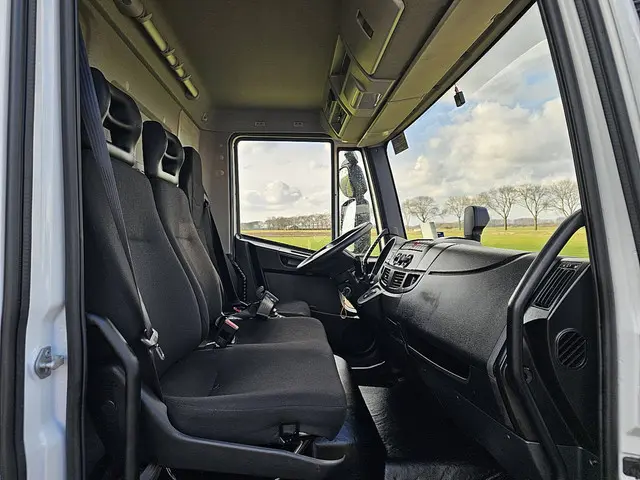 Iveco Eurocargo 140E28 2022 Diesel 7