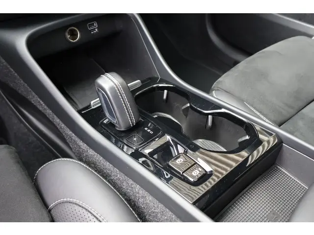 Volvo XC40 T5 Recharge R-Design 2020 Hybride Benzine 20