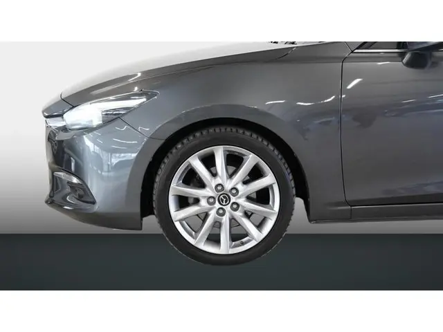 Mazda 3 2