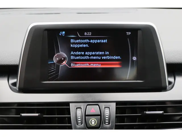 BMW 2 Serie Gran Tourer 218i Luxury 2015 Benzine 34