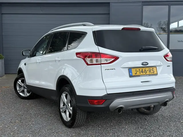 Ford Kuga 1.5 Titanium 2014 Benzine 5