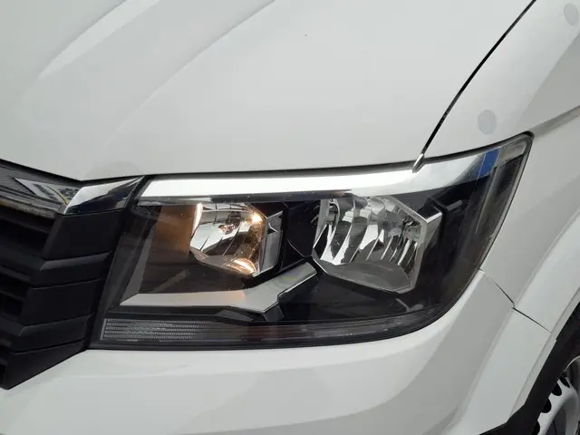 Volkswagen Crafter 35 2.0 TDI L3H3 Highline 2020 Diesel 8