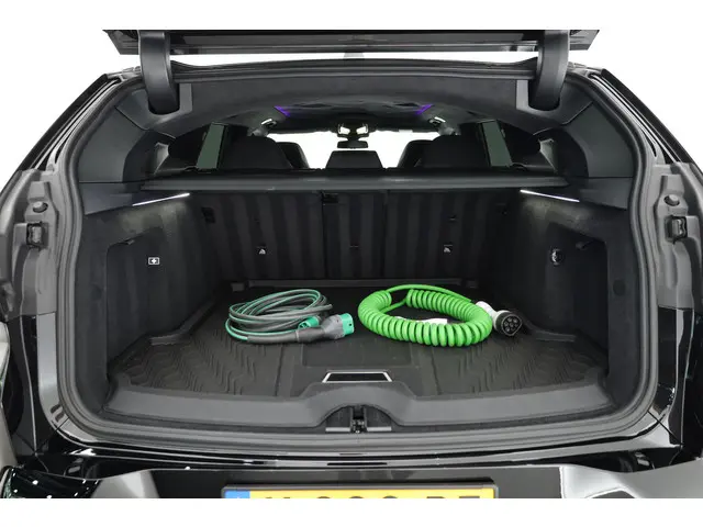 BMW XM PHEV 30 kWh 2023 Hybride Benzine 34