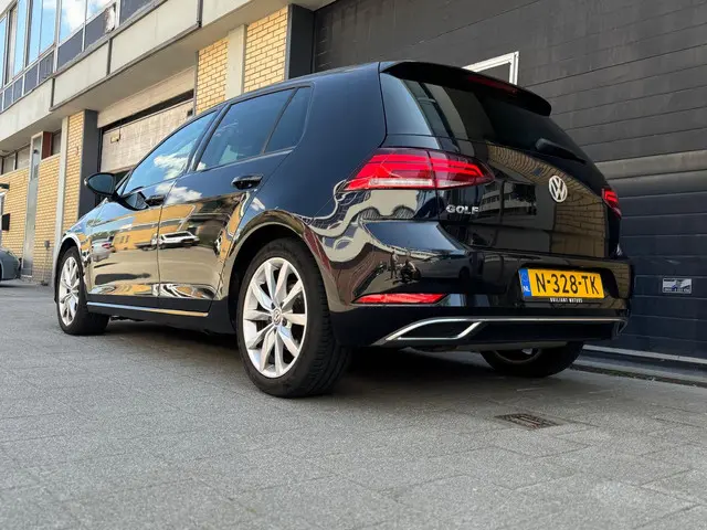Volkswagen Golf 1.5 TSI Highline Business R 2018 Benzine 7