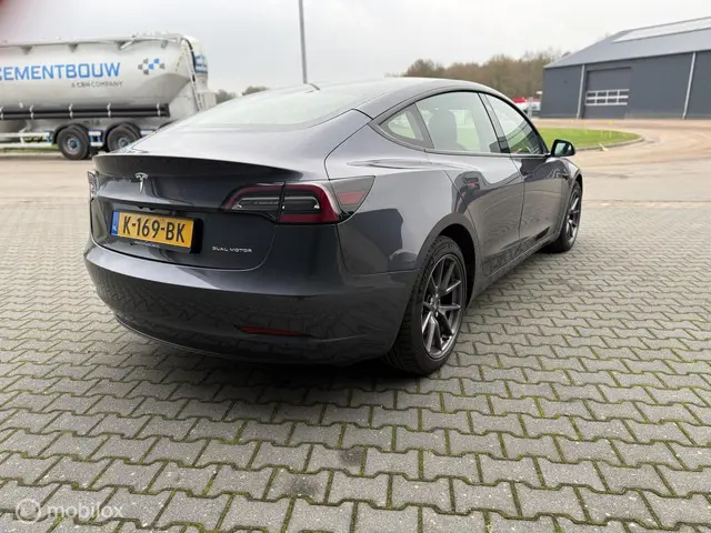 Tesla Model 3 Long Range AWD 75 kWh 2020 Elektrisch 6