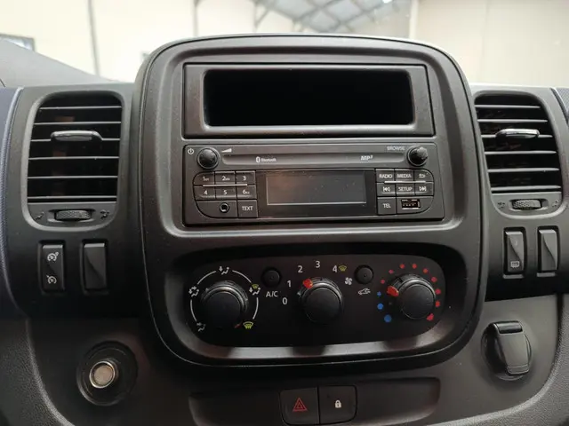 Opel Vivaro 1.6 CDTI L2H1 DC Edition 2018 Diesel 16