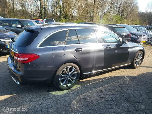 Mercedes-Benz C-Klasse Estate 180 Ambition 2015 Benzine 22