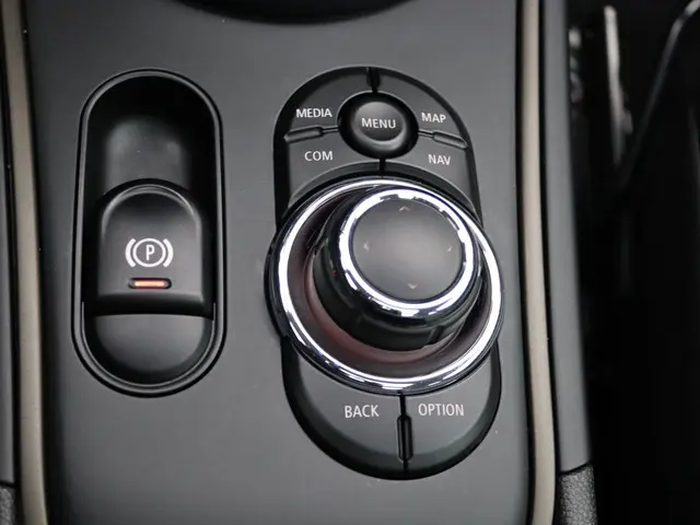 MINI Countryman Cooper 2021 Benzine 26