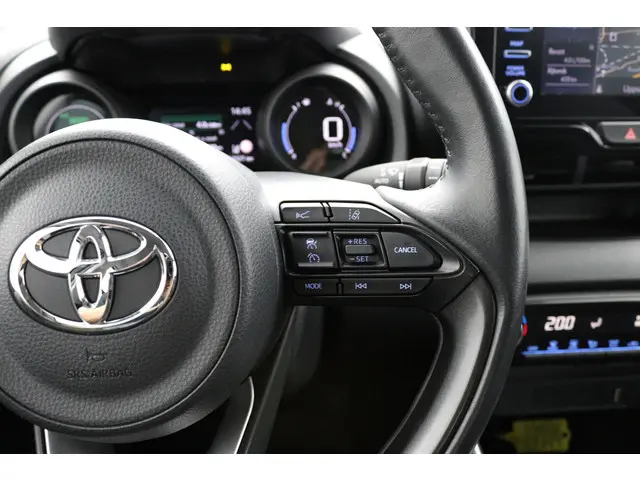 Toyota Yaris 1.5 Hybrid Dynamic 2020 Hybride Benzine 19