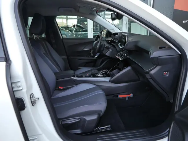 Peugeot e-2008 EV Allure 50 kWh 2020 Elektrisch 12