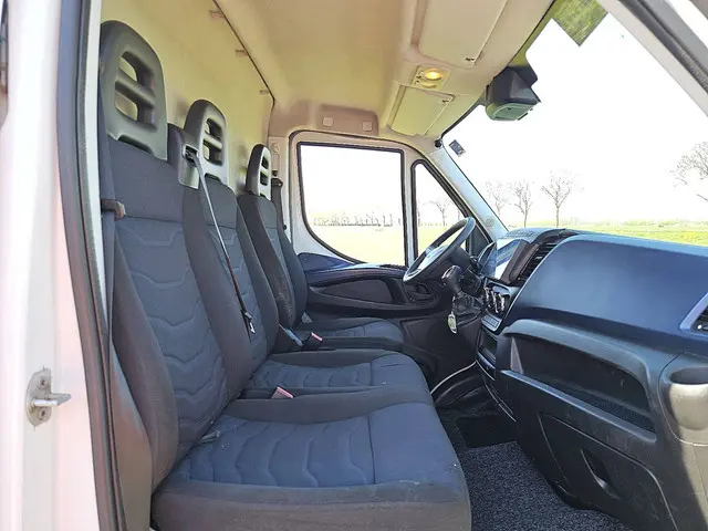 Iveco Daily 35 C 2018 Diesel 7