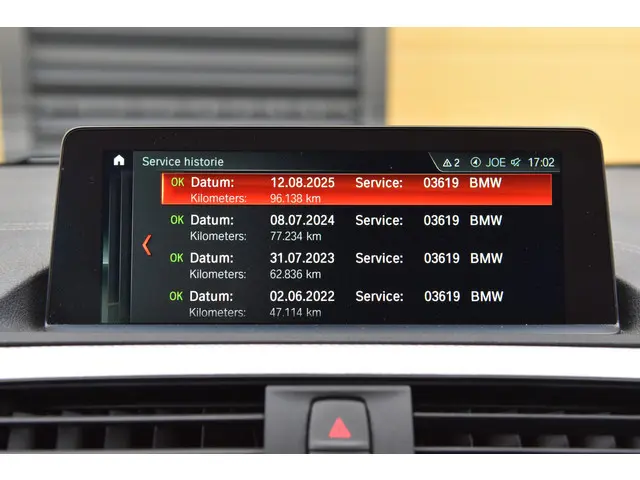 BMW 1 Serie 118i Executive 2018 Benzine 20