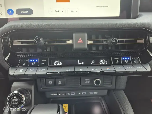 Toyota Land Cruiser 250 2.8 D-4D First Edition 2024 Diesel 25