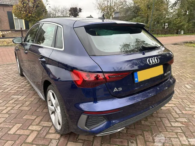 Audi A3 40 TFSIe S- line 2022 Hybride Benzine